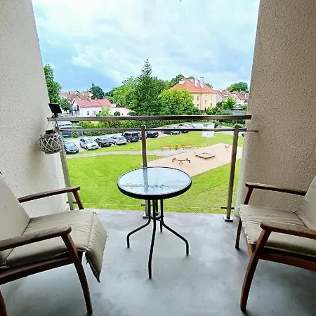 Kolejowa 16